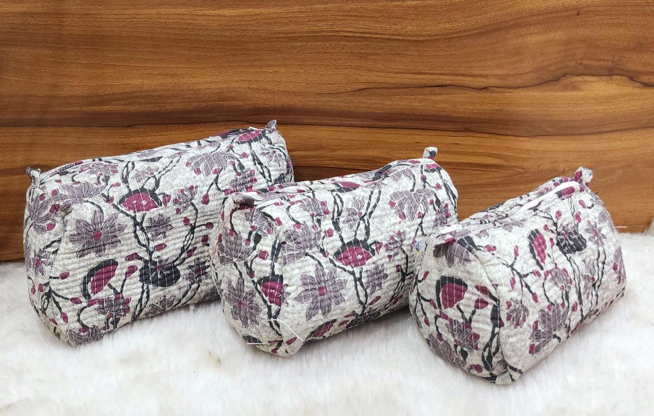 POUCH SET