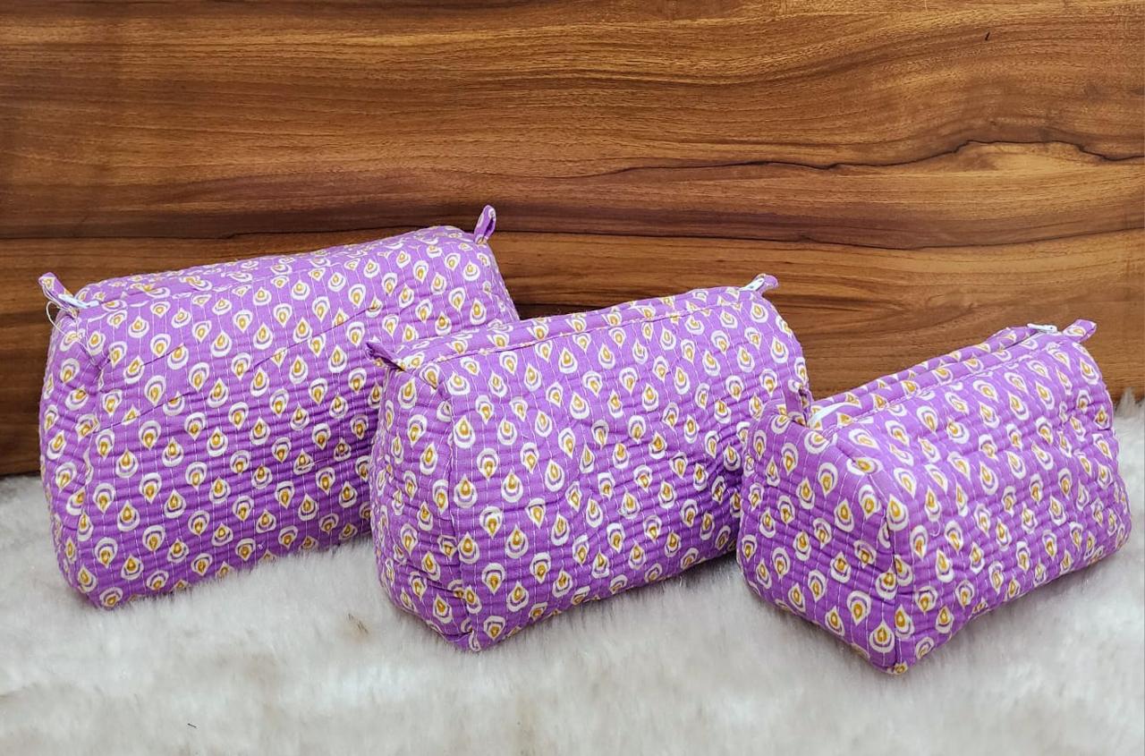 POUCH SET