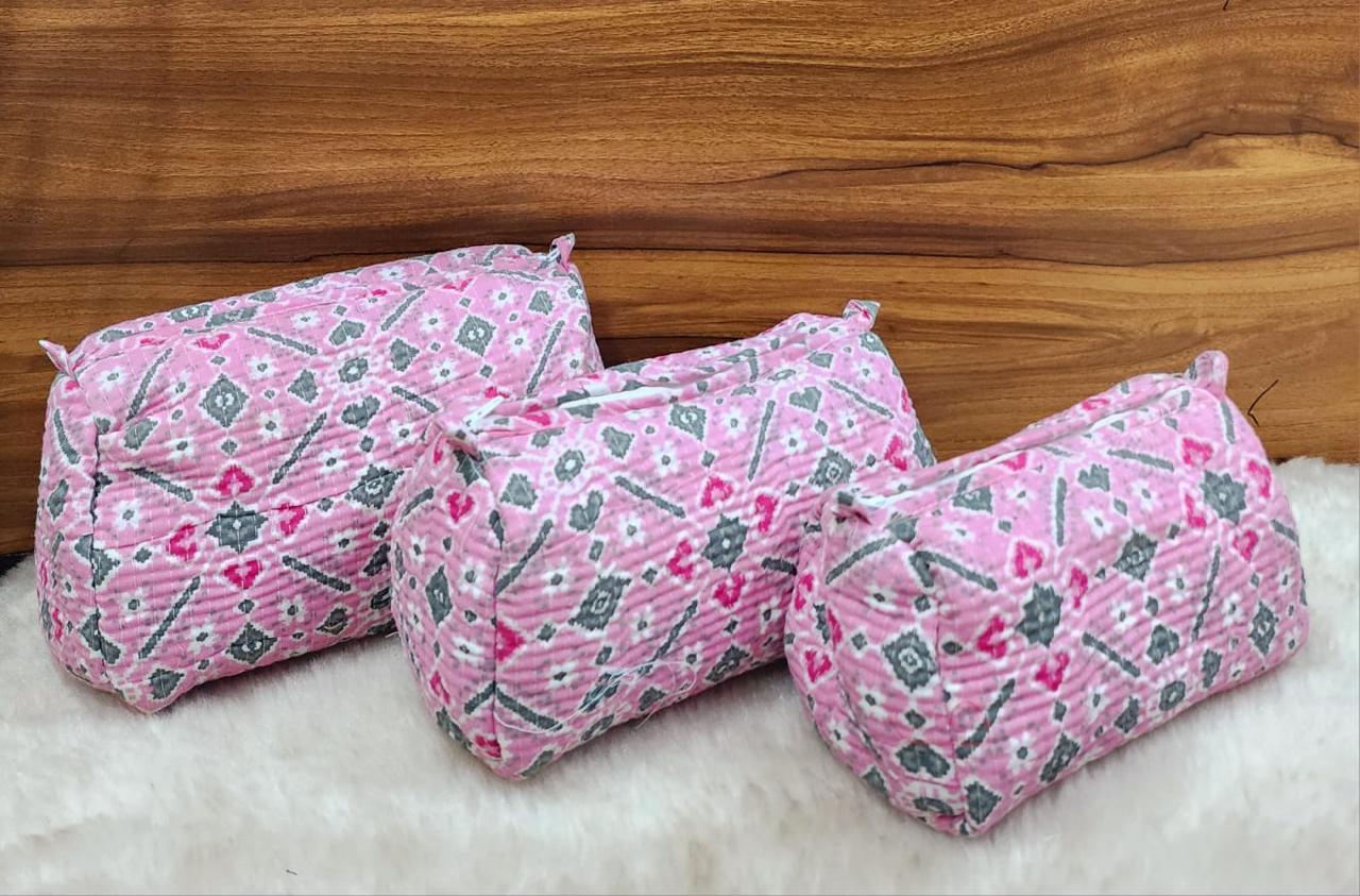 POUCH SET