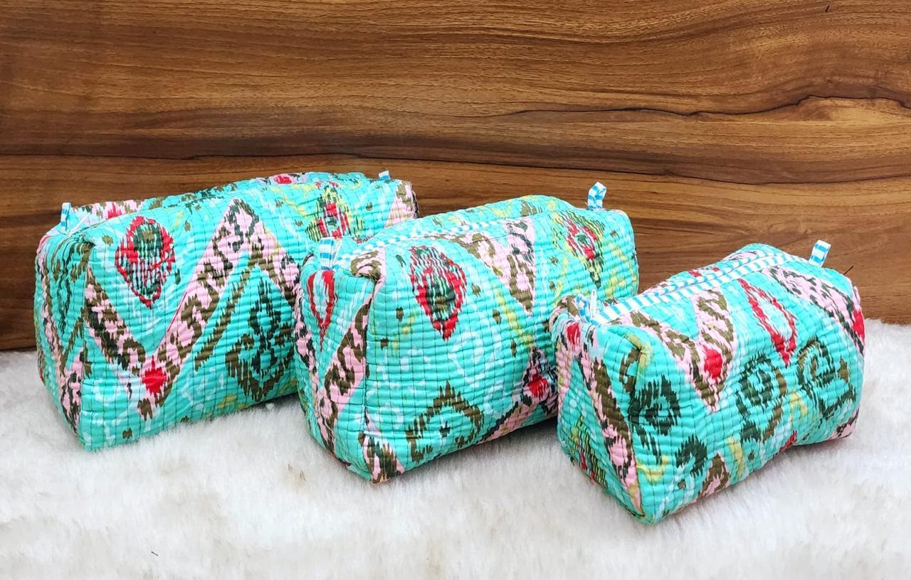 POUCH SET