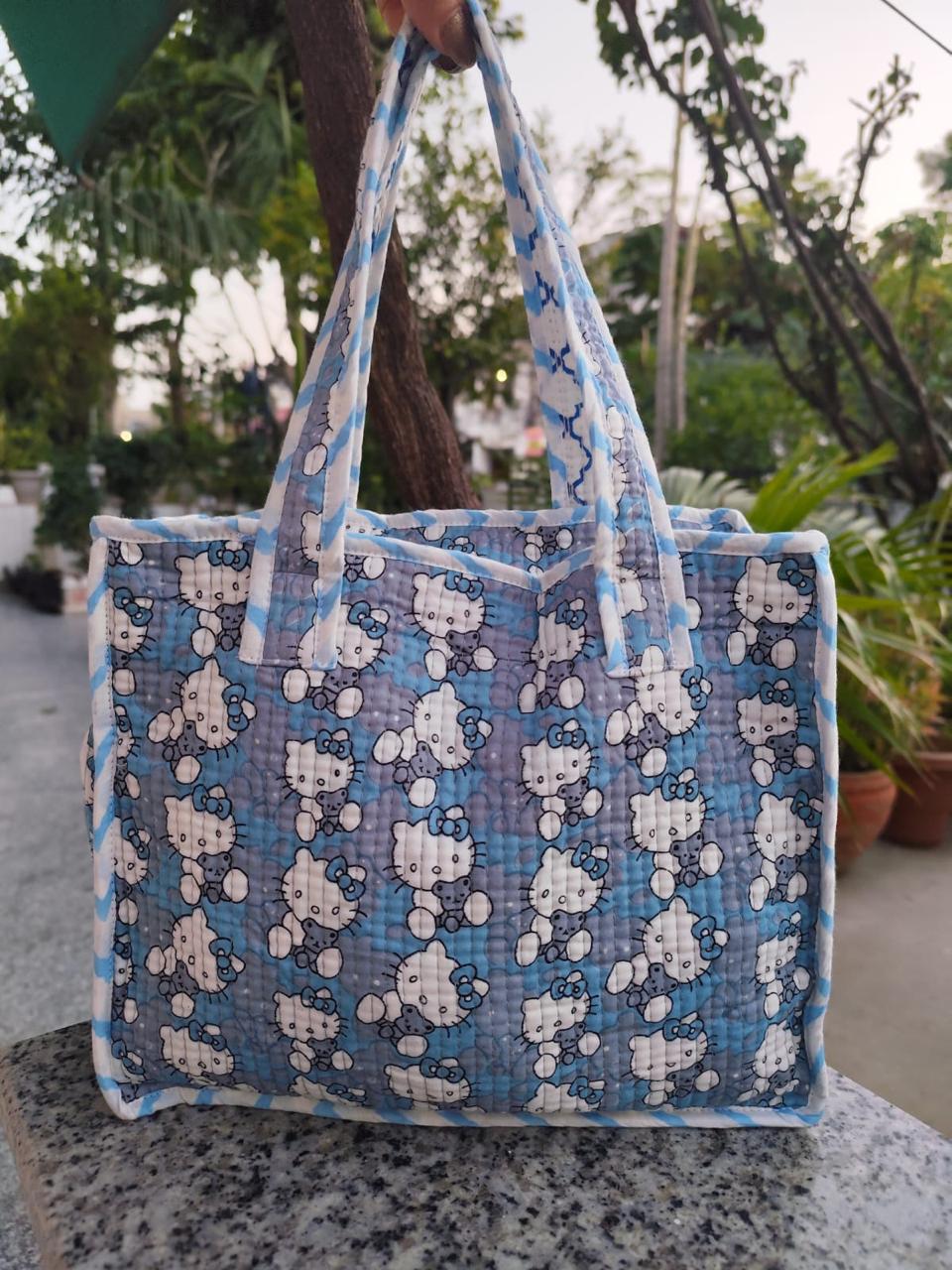 SMALL TOTE BAG